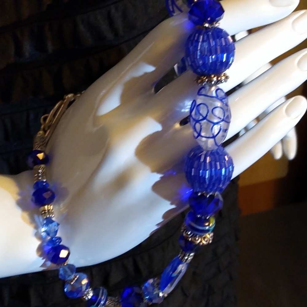Cobalt Blue Bead Beauty of a Necklace